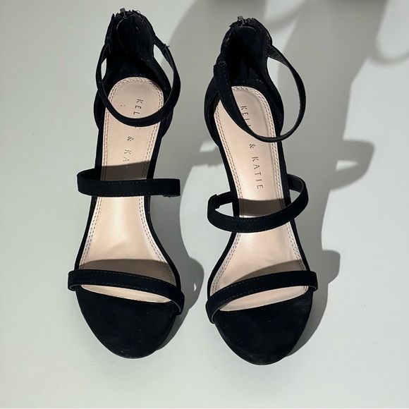 Kelly & Katie Stiletto Heels - Picture 2 of 3